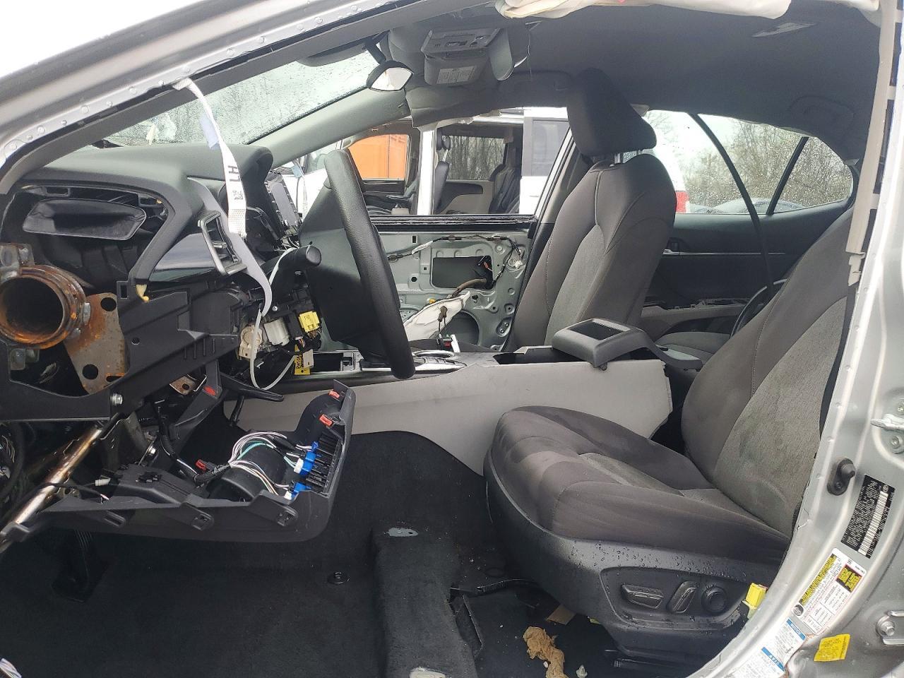 2023 Toyota Camry Le - Фото 7