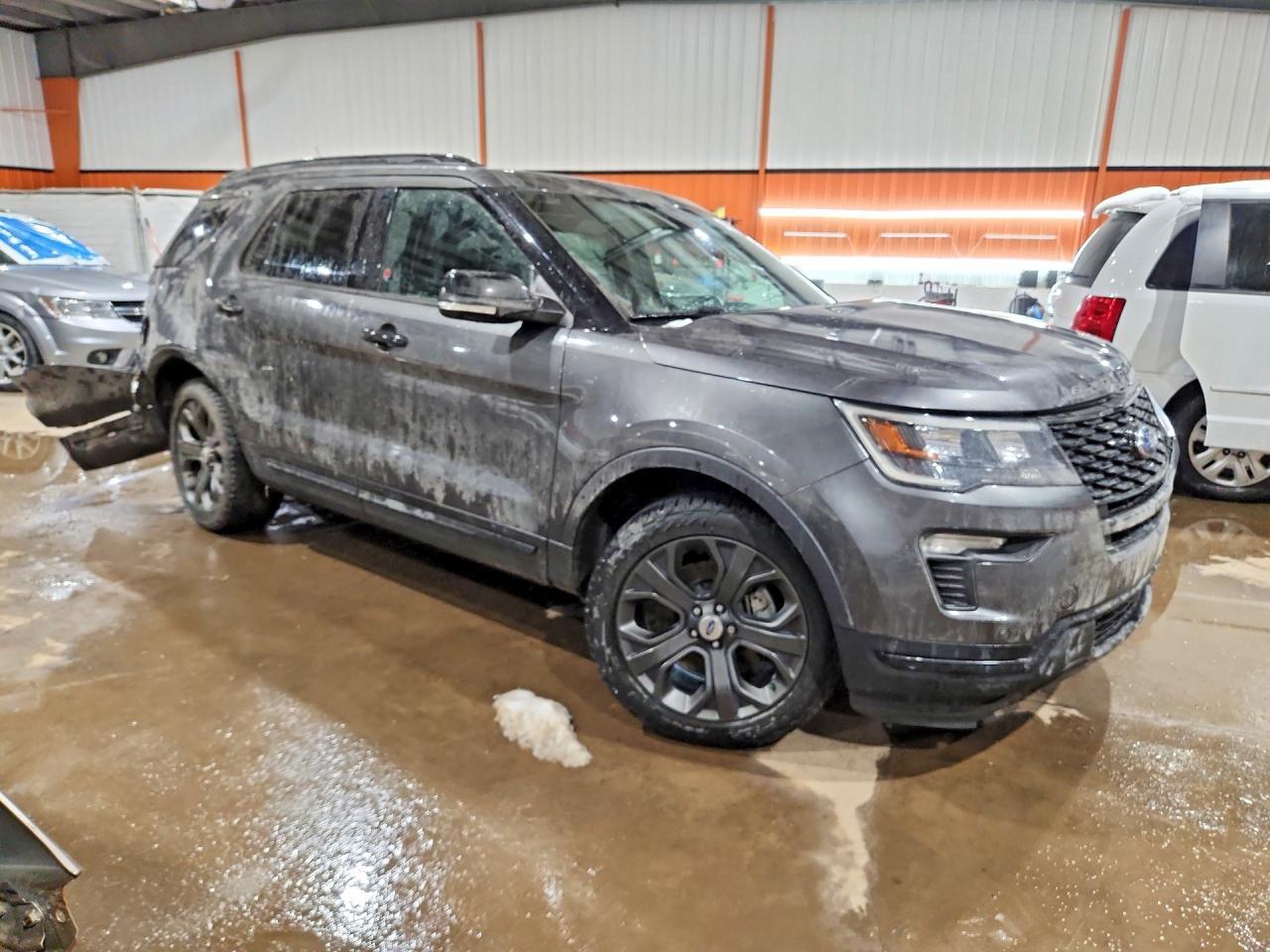 2018 Ford Explorer - Image 4