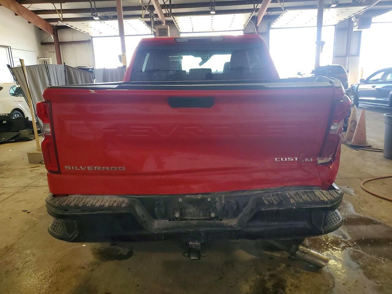 2021 Chevrolet Silverado K1500 Trail Boss Custom - Фото 6