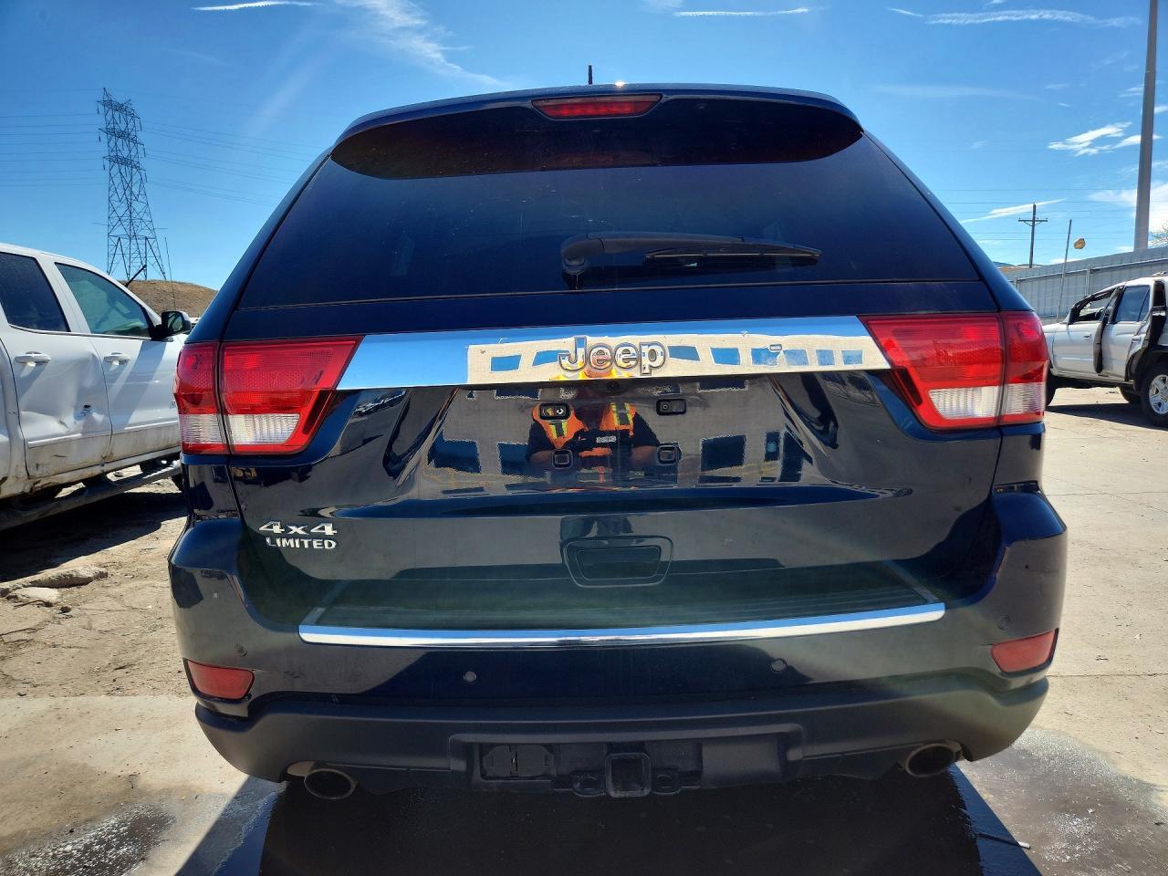 2012 Jeep Grand Cherokee Limited - Image 6