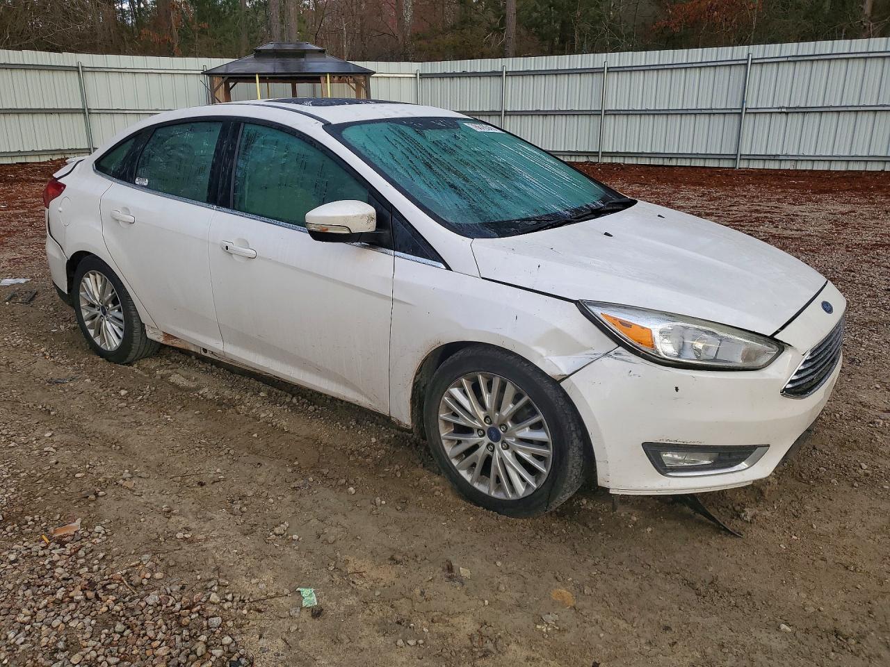 2018 Ford Focus Titanium - Фото 4