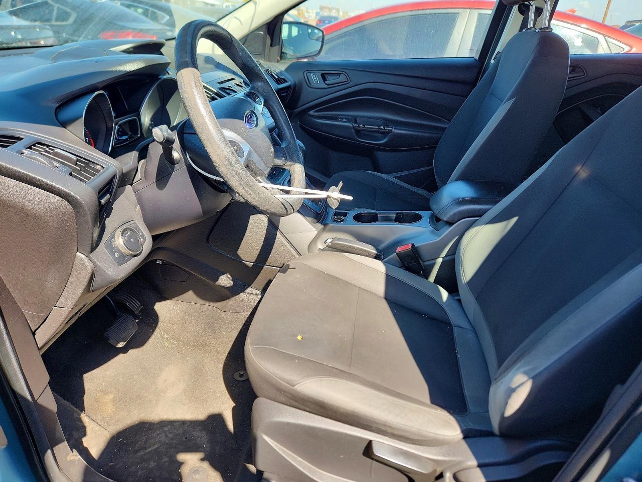 2013 Ford Escape S - Фото 7