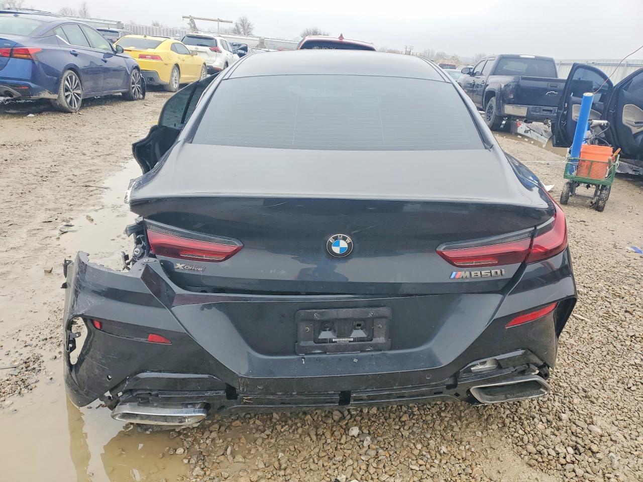 2020 BMW M850Xi - Image 6