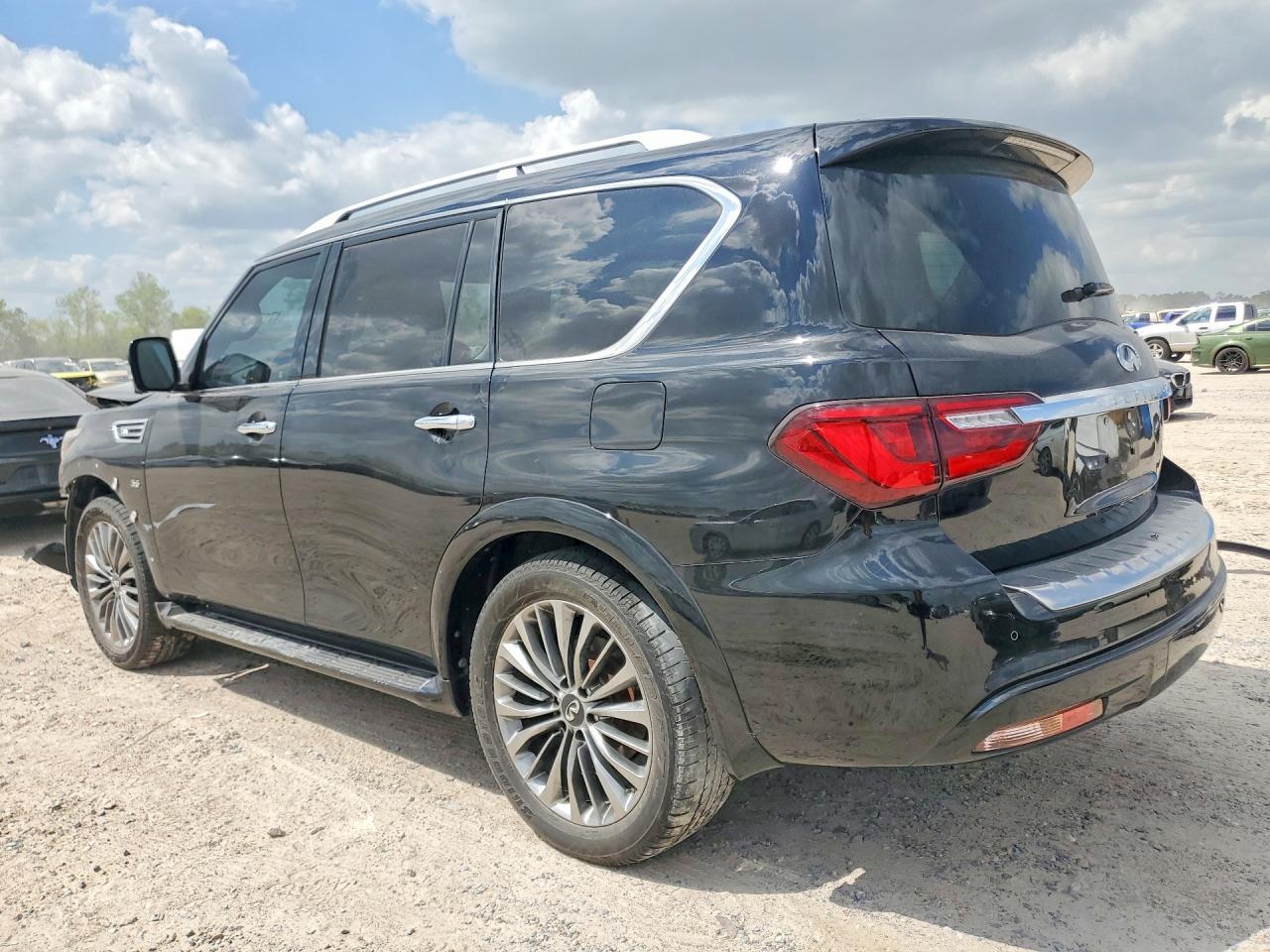 2018 Infiniti Qx80 Base - Image 2