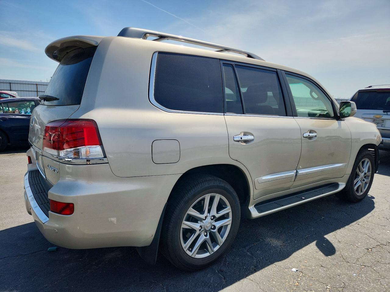 2013 Lexus Lx 570 Base - Фото 3