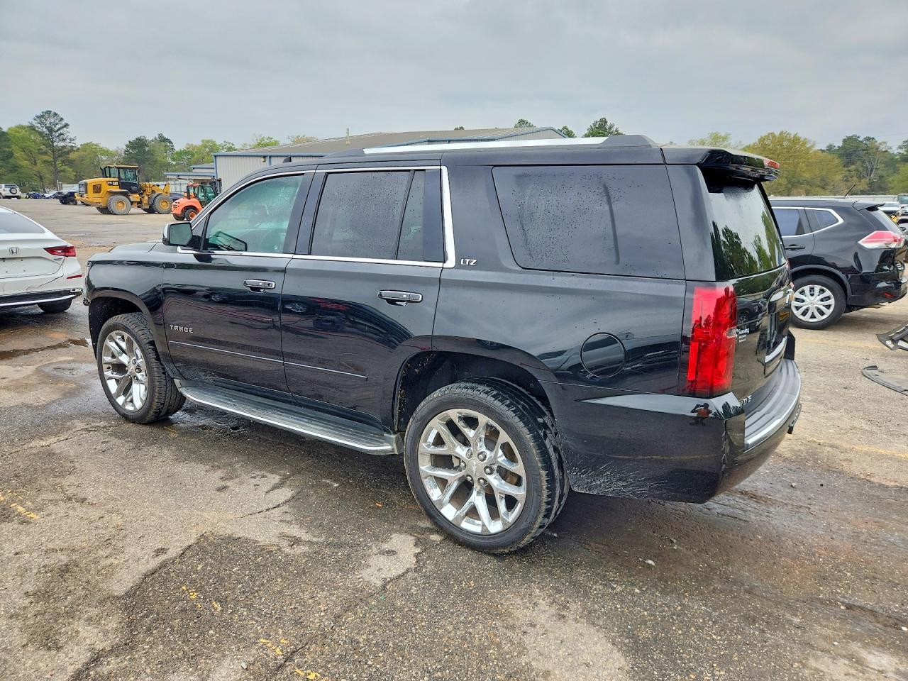 2016 Chevrolet Tahoe C1500 Ltz - Фото 2
