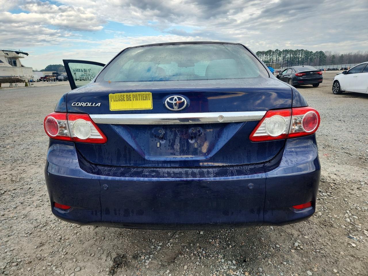 2012 Toyota Corolla L - Фото 6