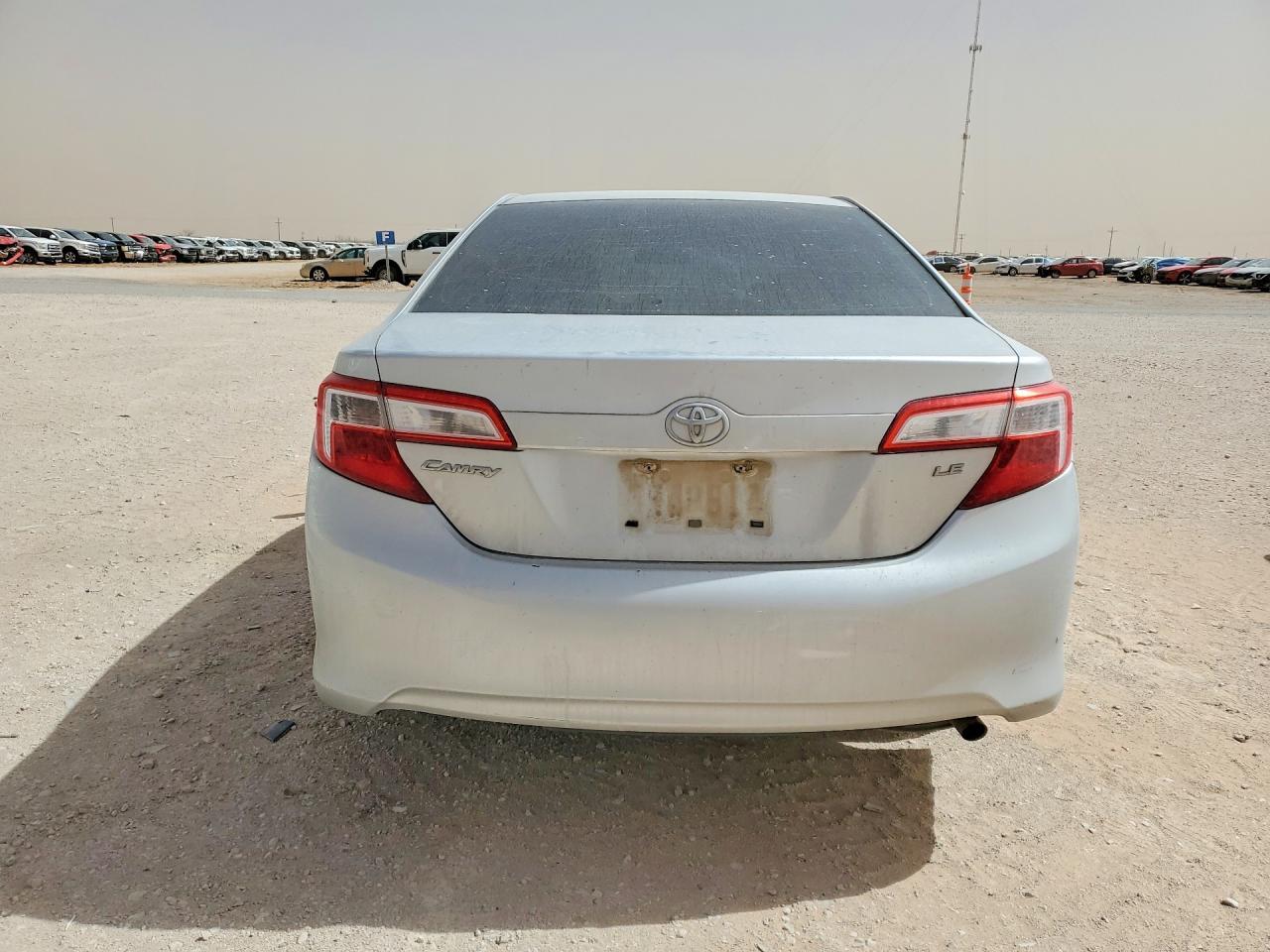 2012 Toyota Camry Le - Фото 6