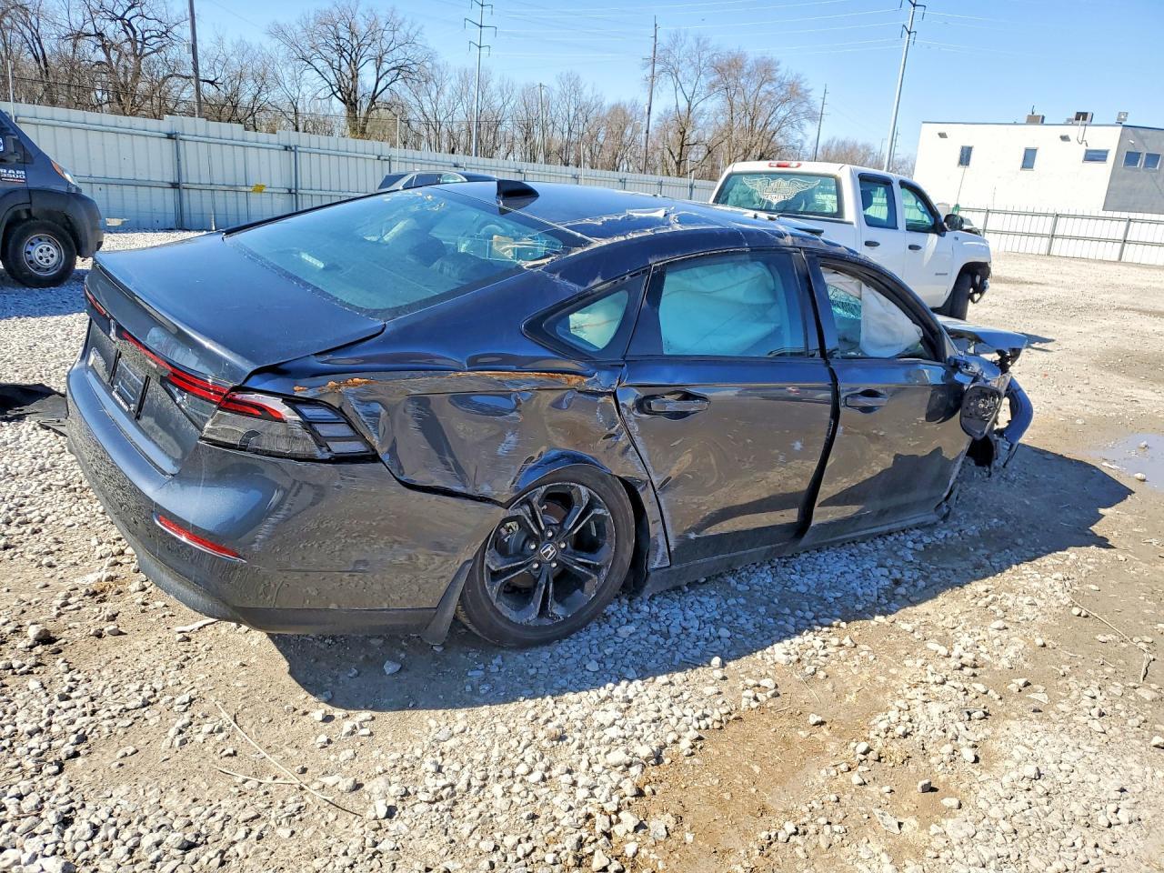 2025 Honda Accord Se - Фото 3