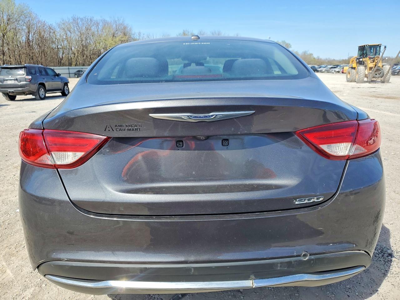 2015 Chrysler 200 Limited - Фото 6