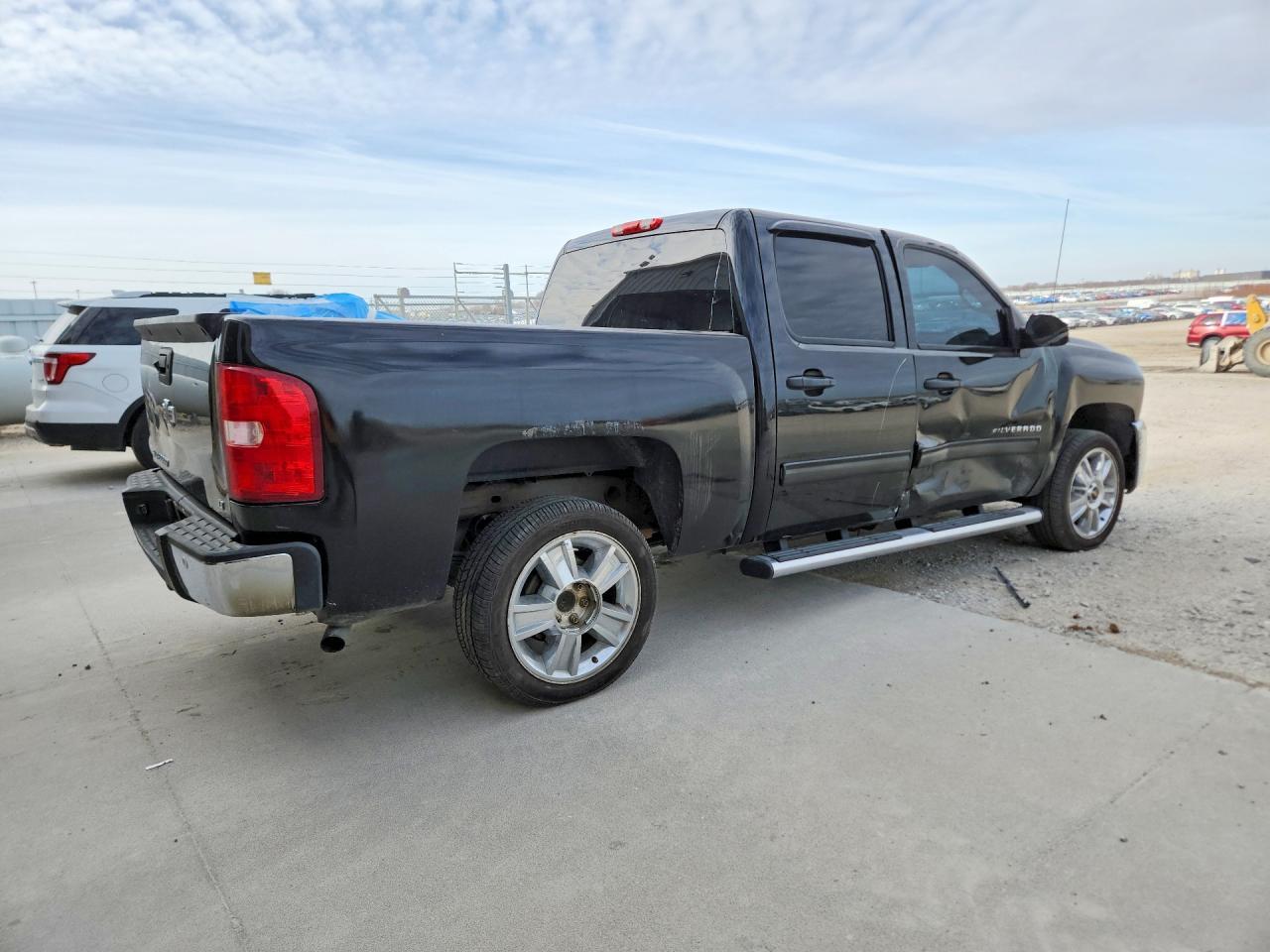 2013 Chevrolet Silverado K1500 Lt - Image 3