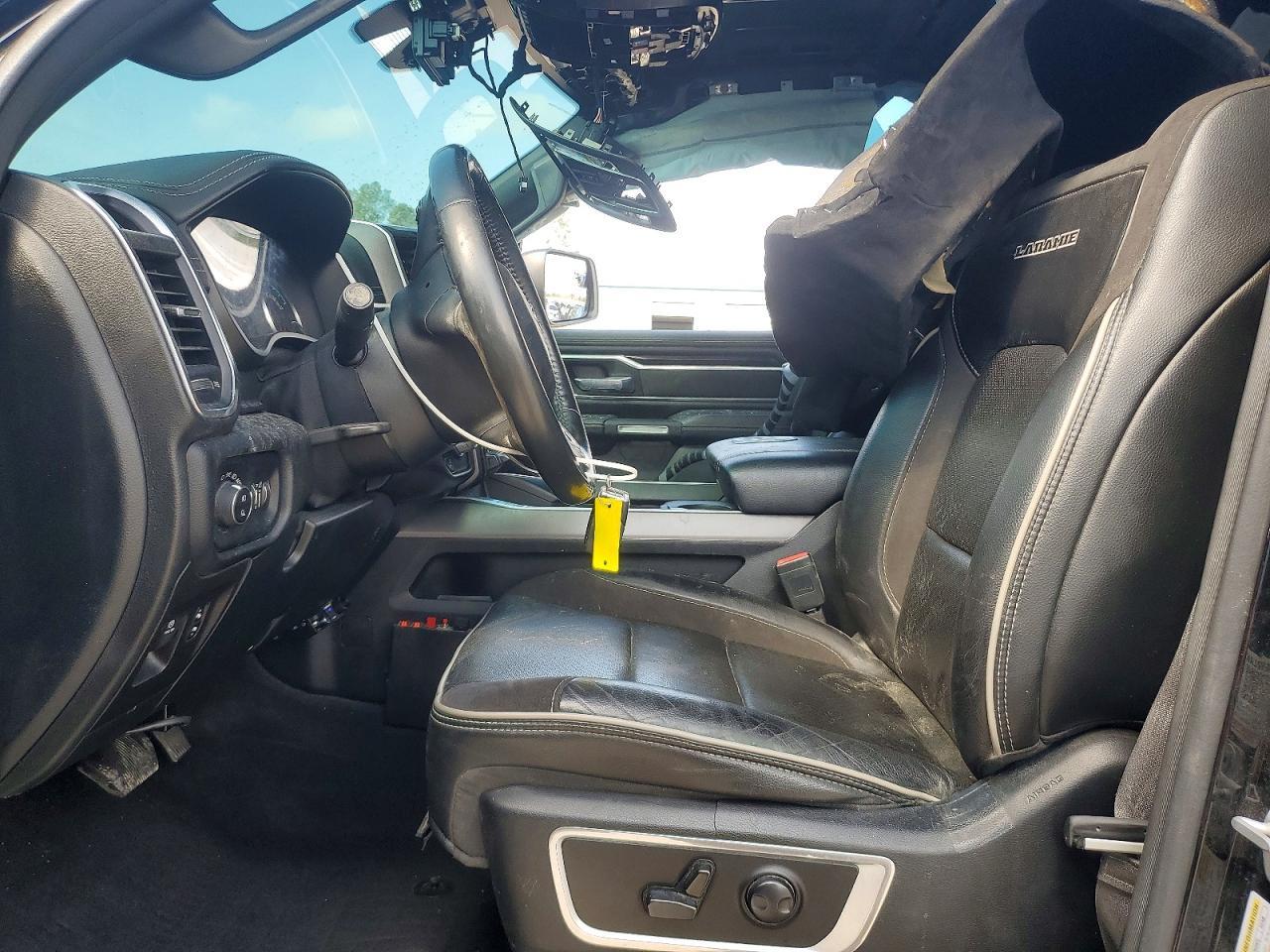 2022 Ram 1500 Laramie - Фото 7