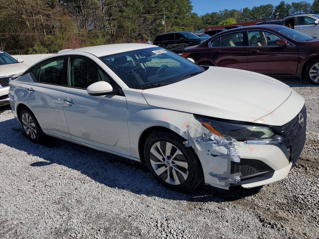 2023 Nissan Altima 2.5 S - Image 4