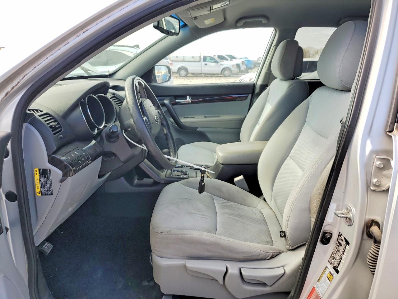 2012 Kia Sorento Lx - Фото 7