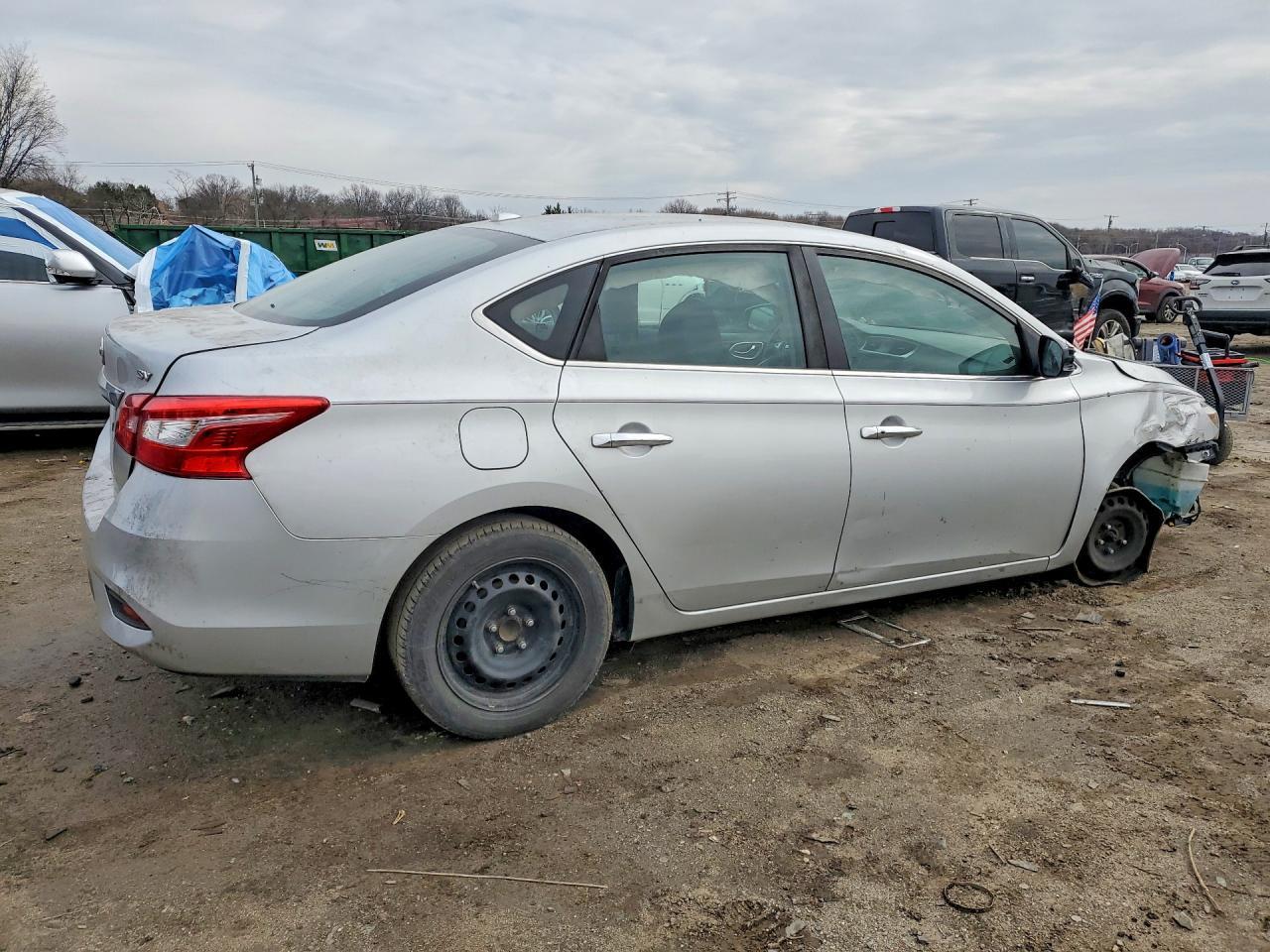 2016 Nissan Sentra Sv - Фото 3