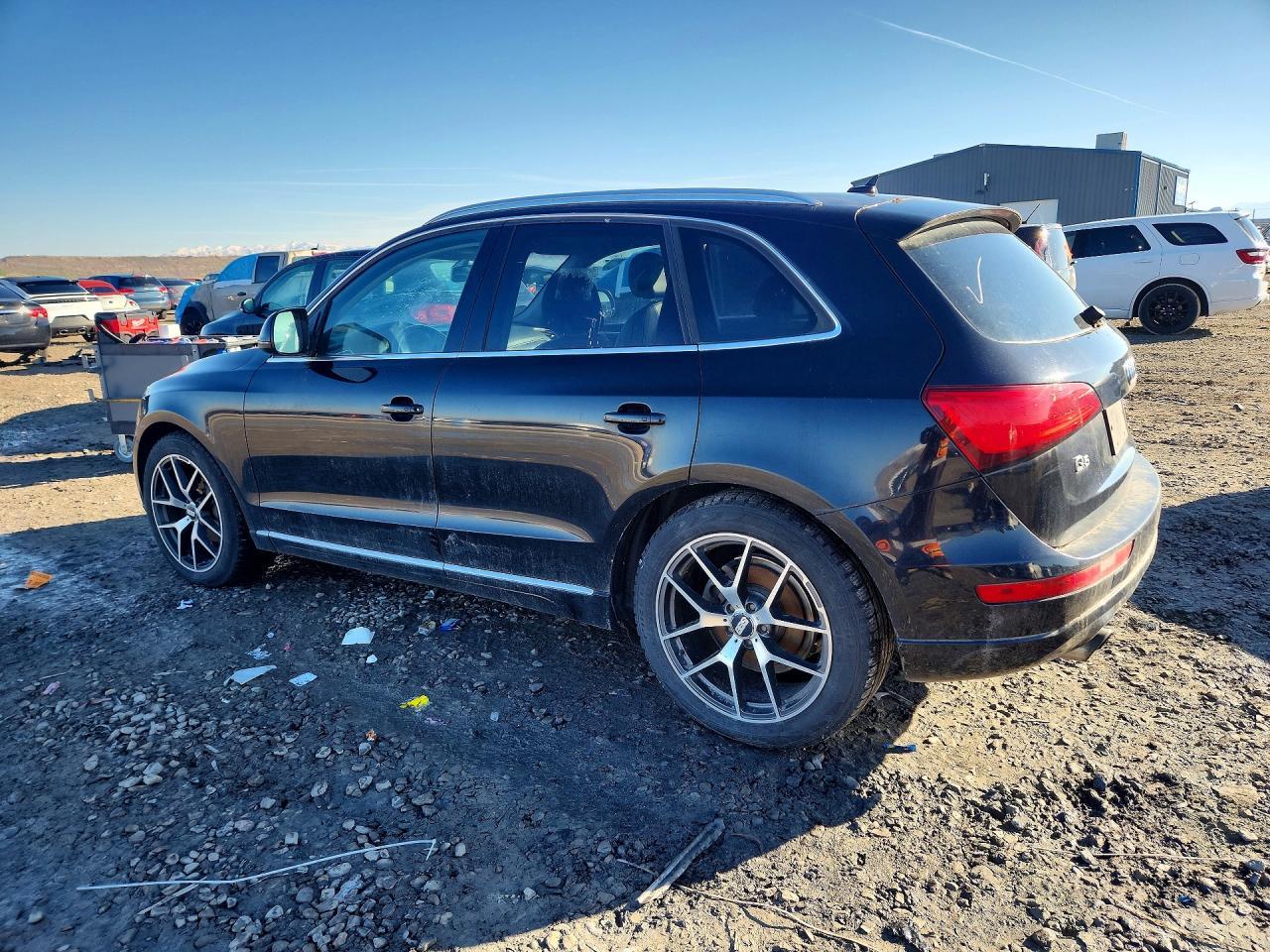 2014 Audi Q5 Premium - Image 2