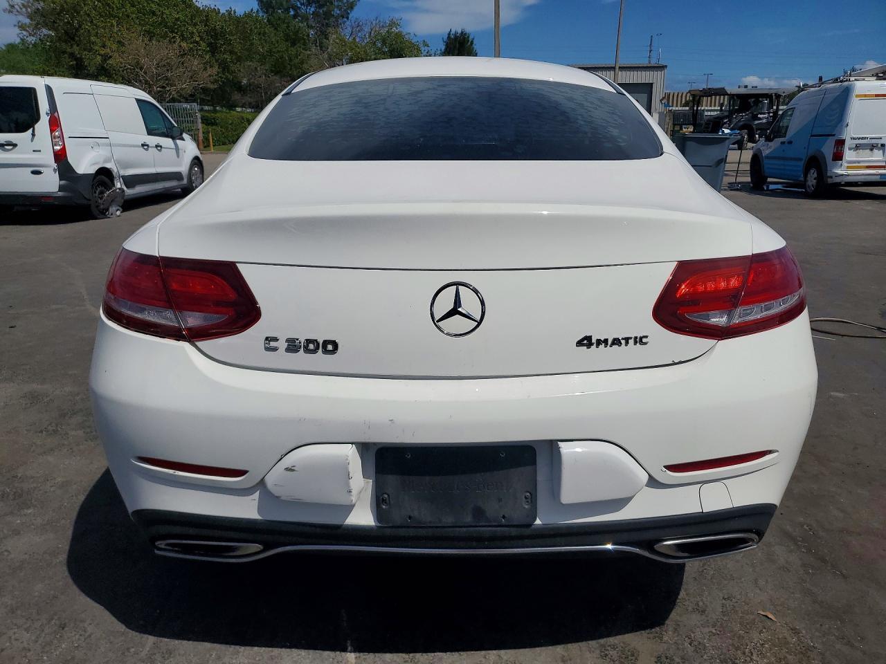 2017 Mercedes-Benz C 300 4Matic - Image 6