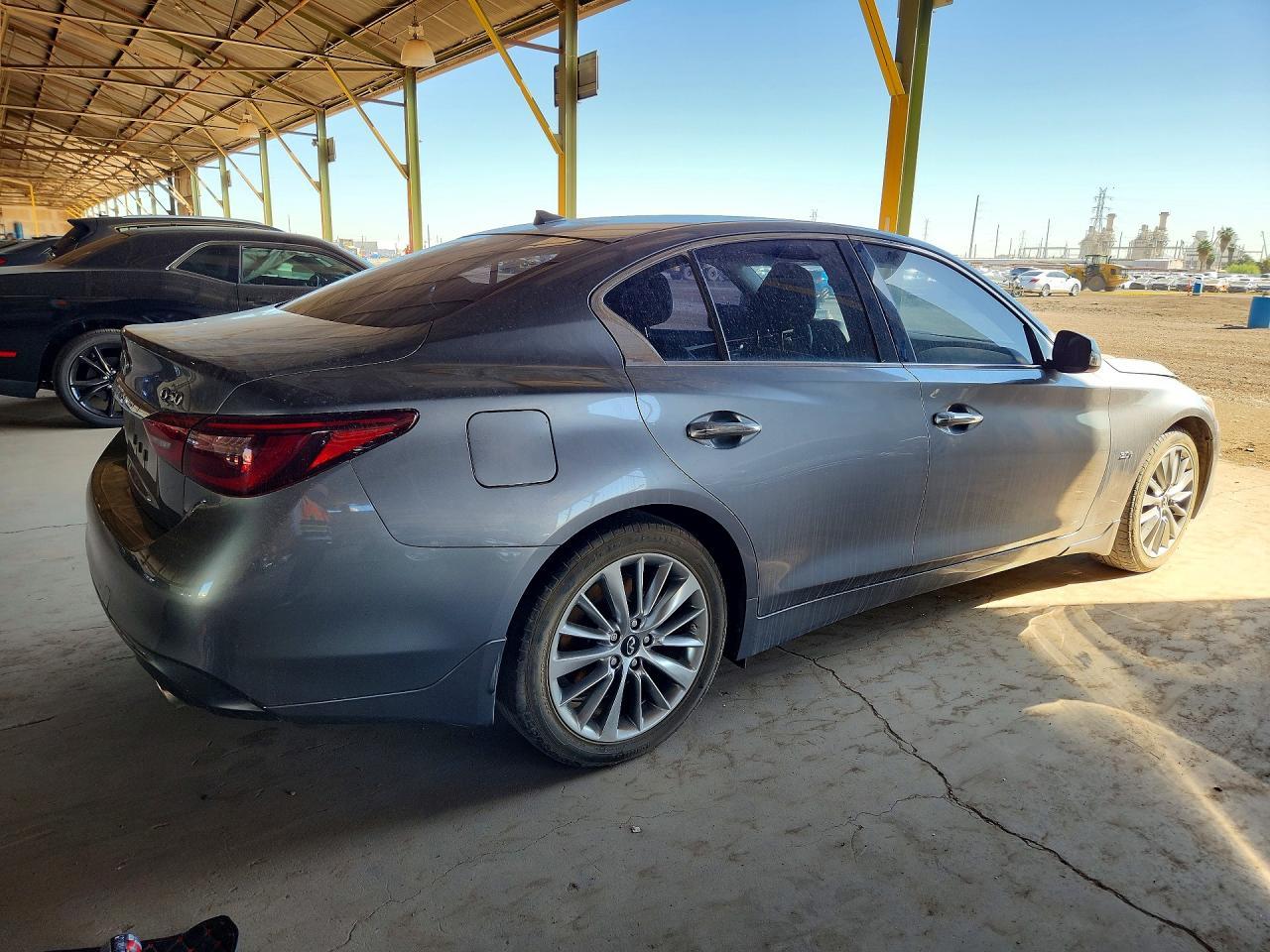 2018 Infiniti Q50 3.0T Luxe - Image 3