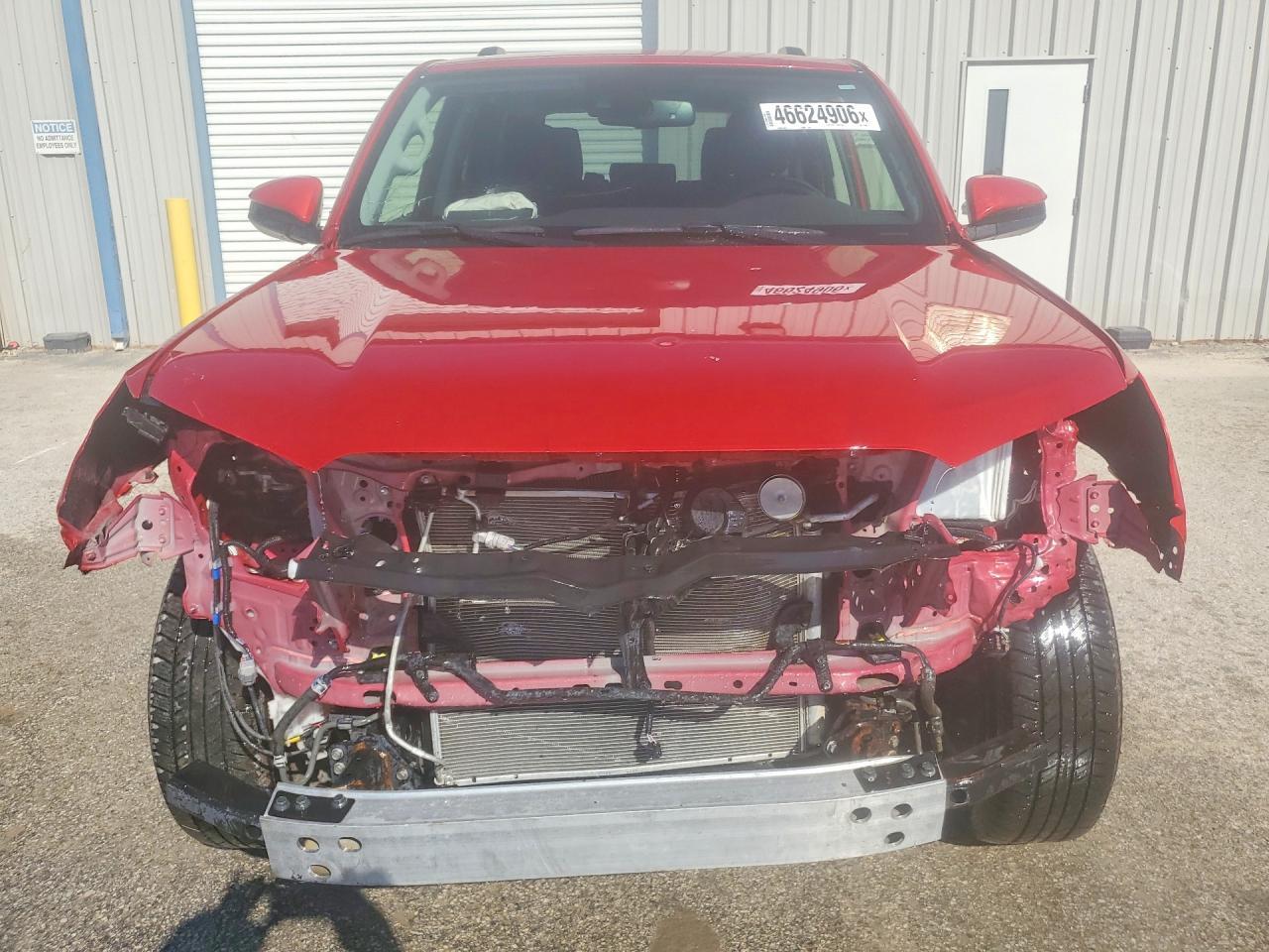 2024 Toyota 4Runner Sr5/Sr5 Premium - Image 5