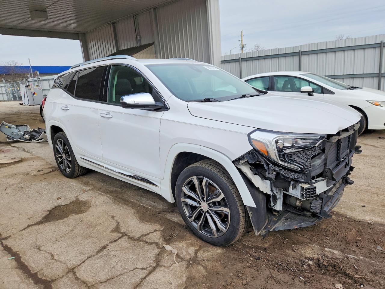 2018 GMC Terrain Denali - Фото 4