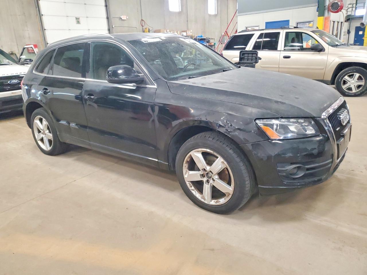 2010 Audi Q5 Premium Plus - Фото 4