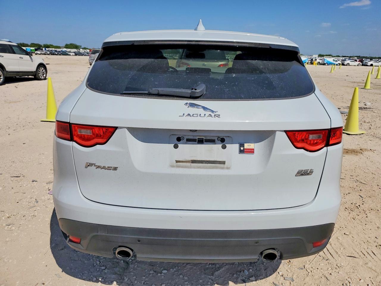 2017 Jaguar F-Pace R - Sport - Фото 6