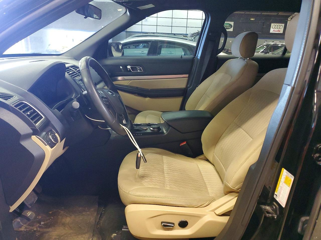 2017 Ford Explorer - Image 7