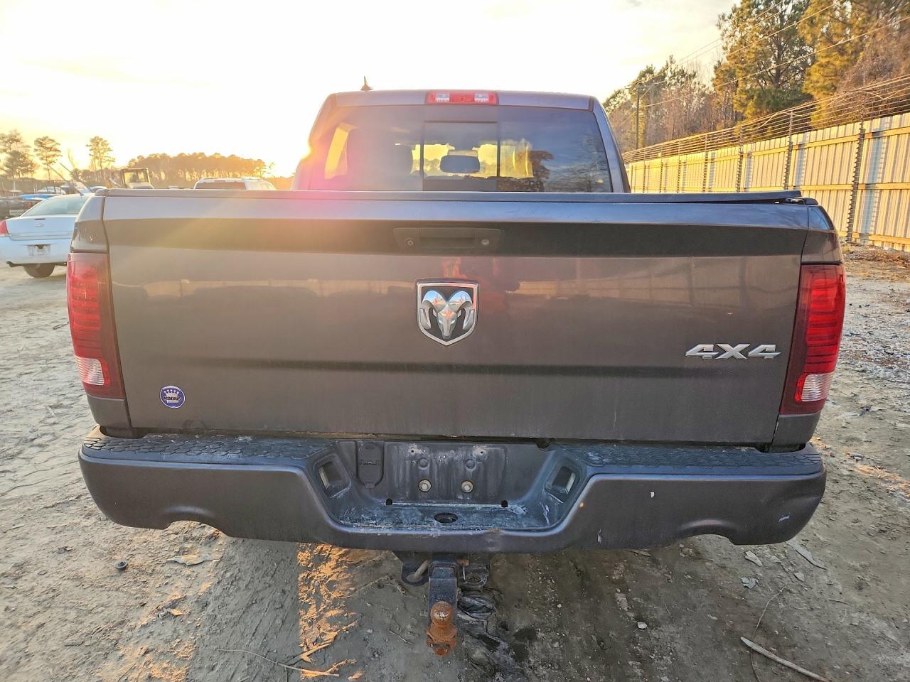 2014 Ram 1500 Sport - Фото 6