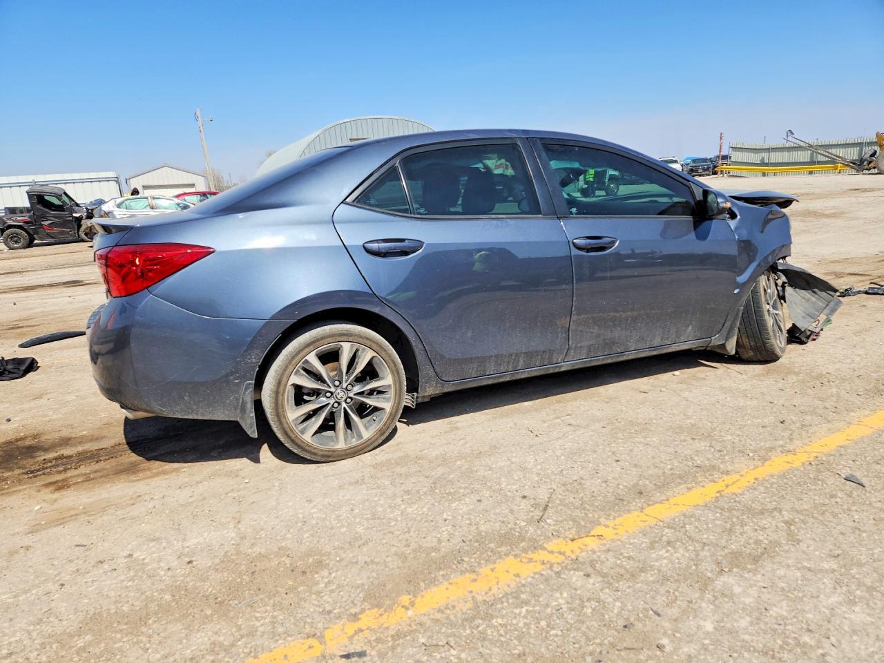 2017 Toyota Corolla Se - Фото 3