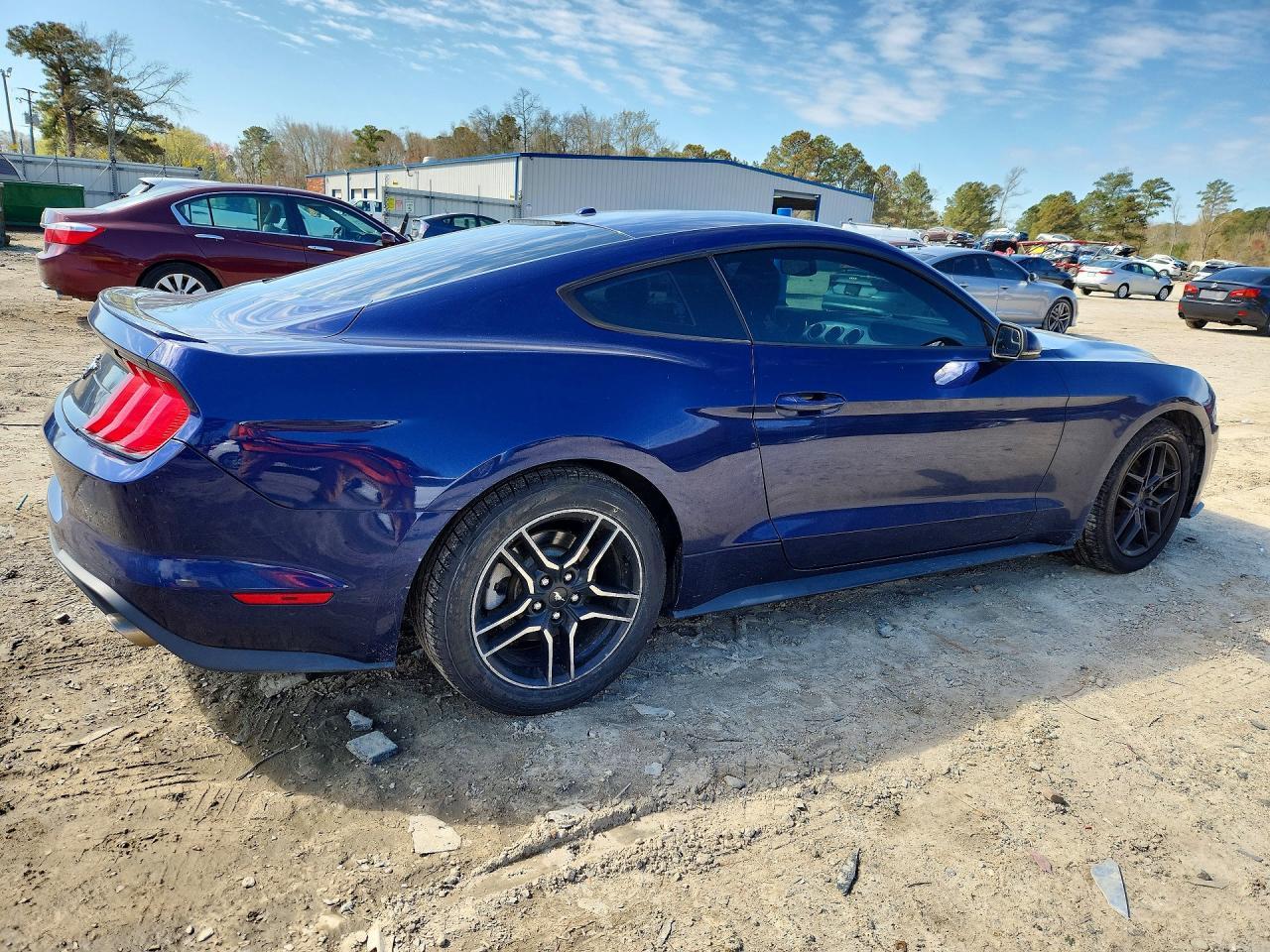 2019 Ford Mustang - Фото 3