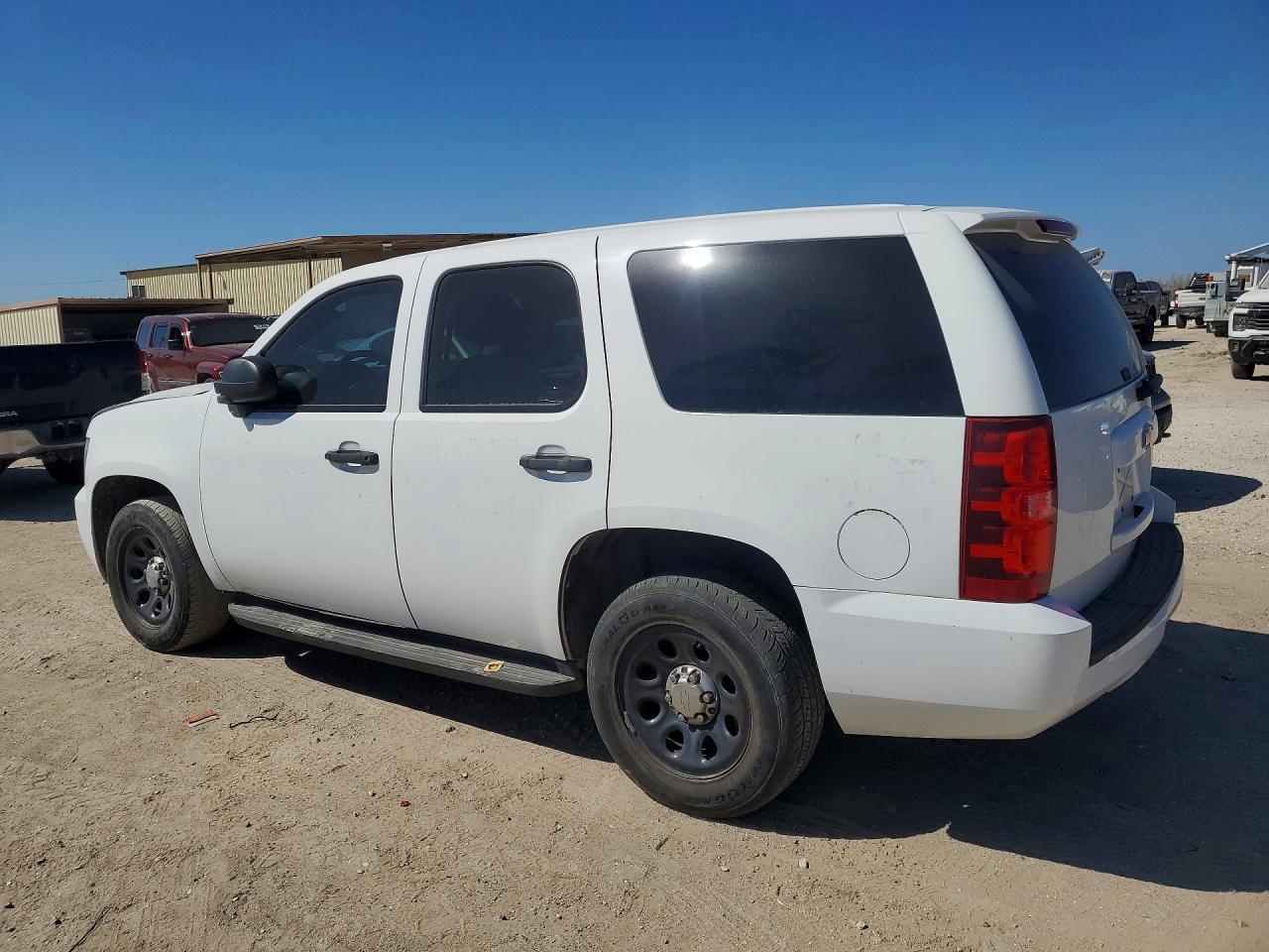 2013 Chevrolet Tahoe Police - Фото 2