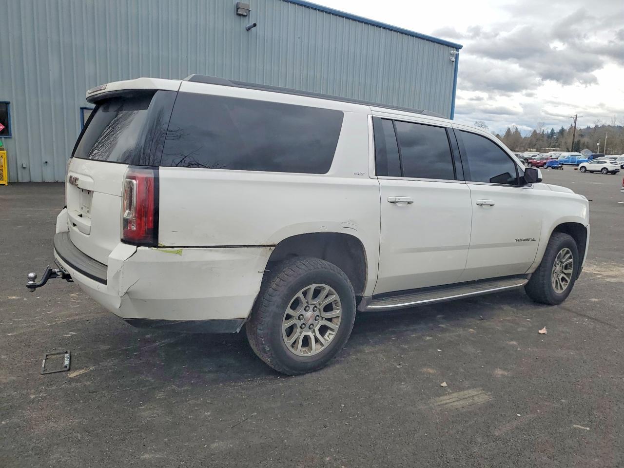 2019 GMC Yukon Xl K1500 Slt - Фото 3