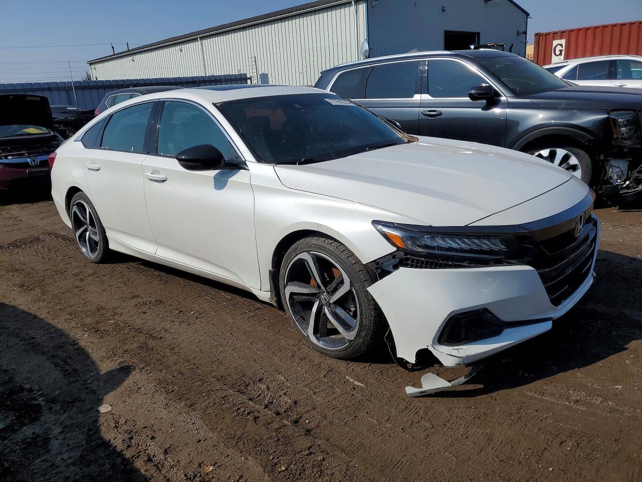 2021 Honda Accord Sport - Image 4