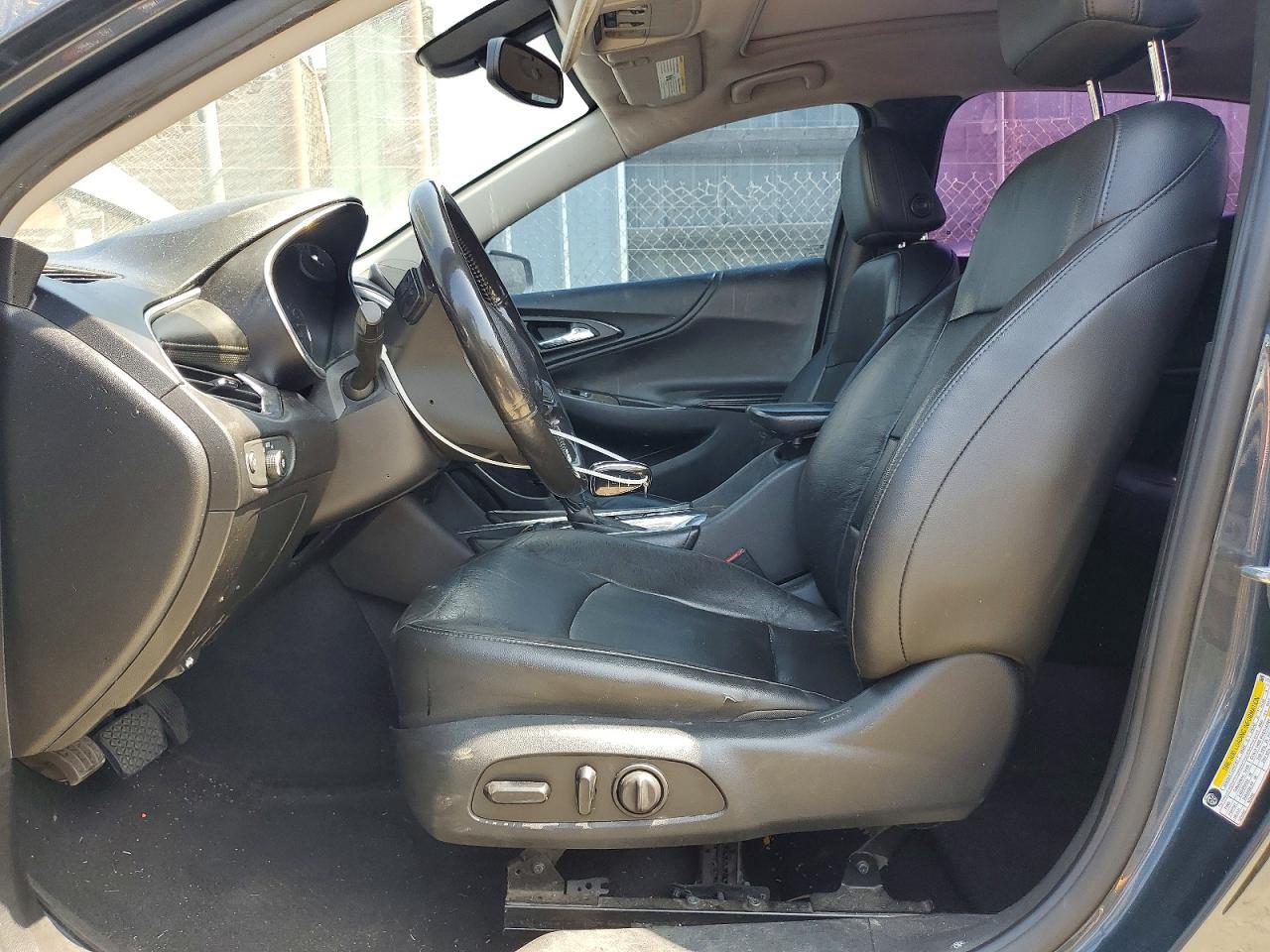 2020 Chevrolet Malibu Premier - Image 7