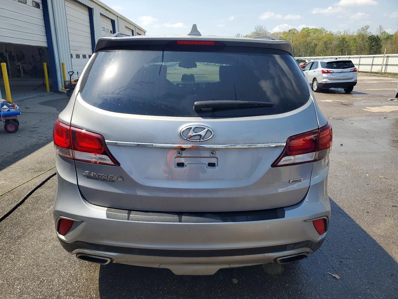 2018 Hyundai Santa Fe Se - Фото 6