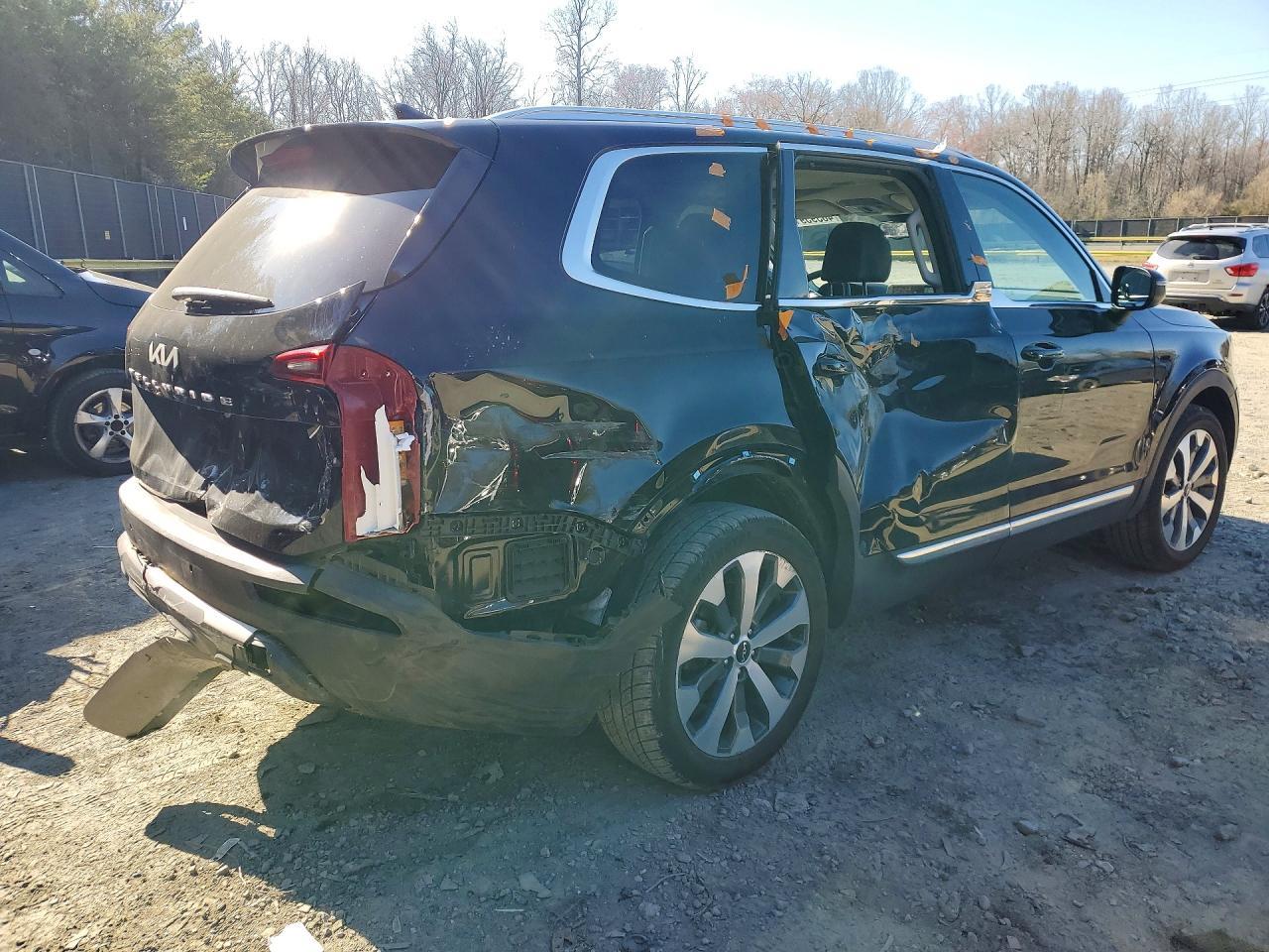 2022 Kia Telluride Ex - Image 3