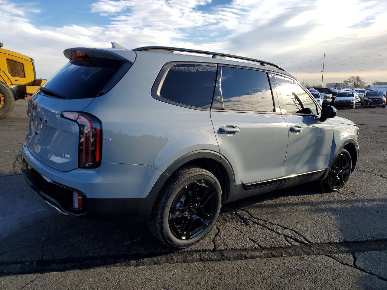 2025 Kia Telluride Sx X-Line - Фото 3