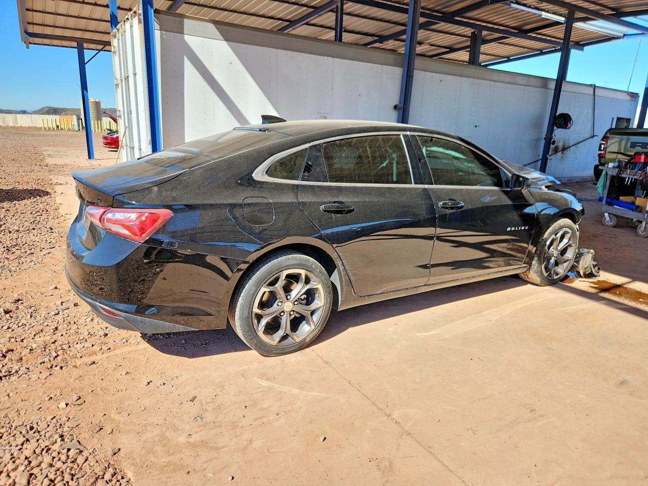 2022 Chevrolet Malibu Lt - Фото 3