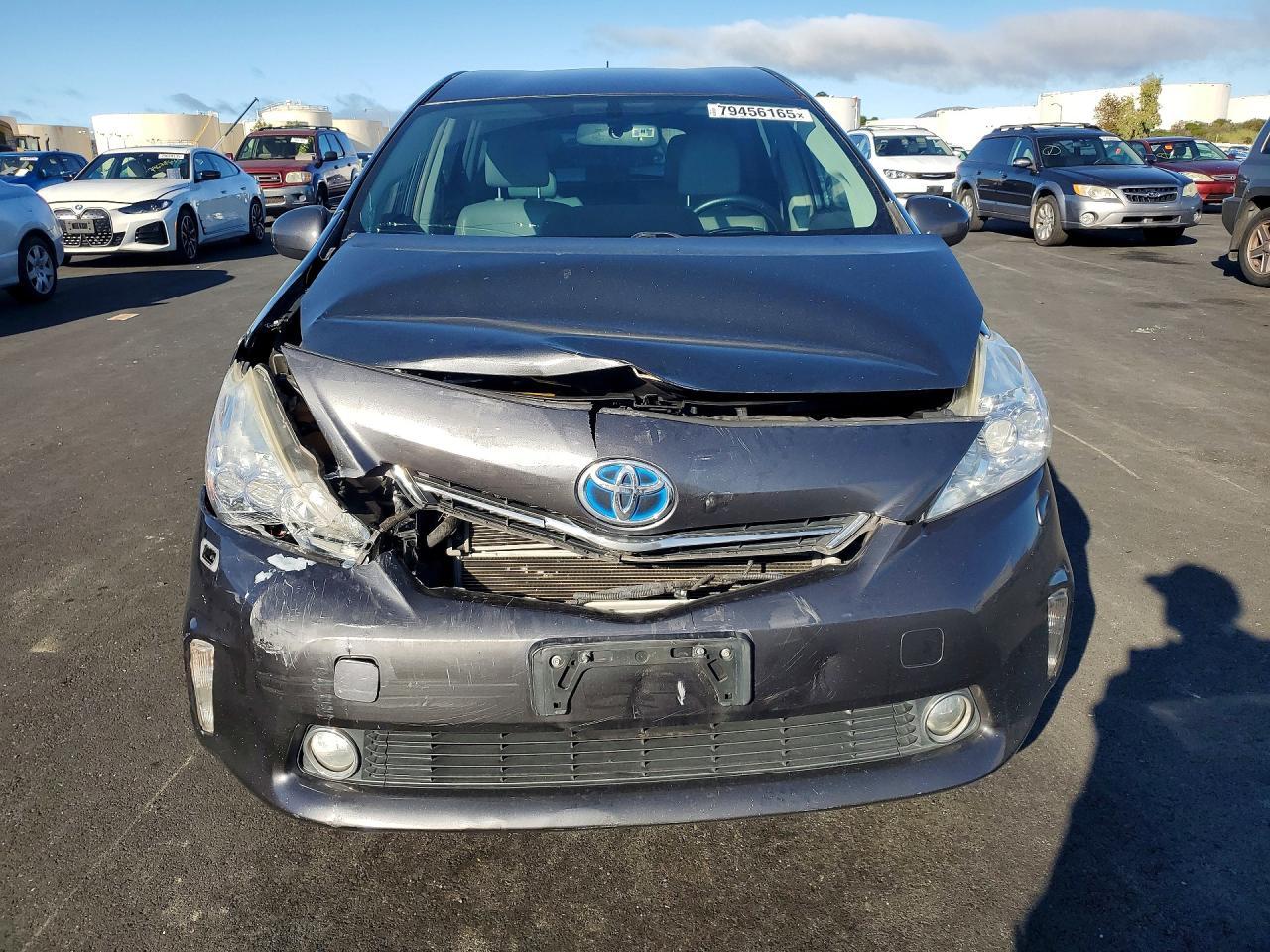2013 Toyota Prius V Five - Фото 5