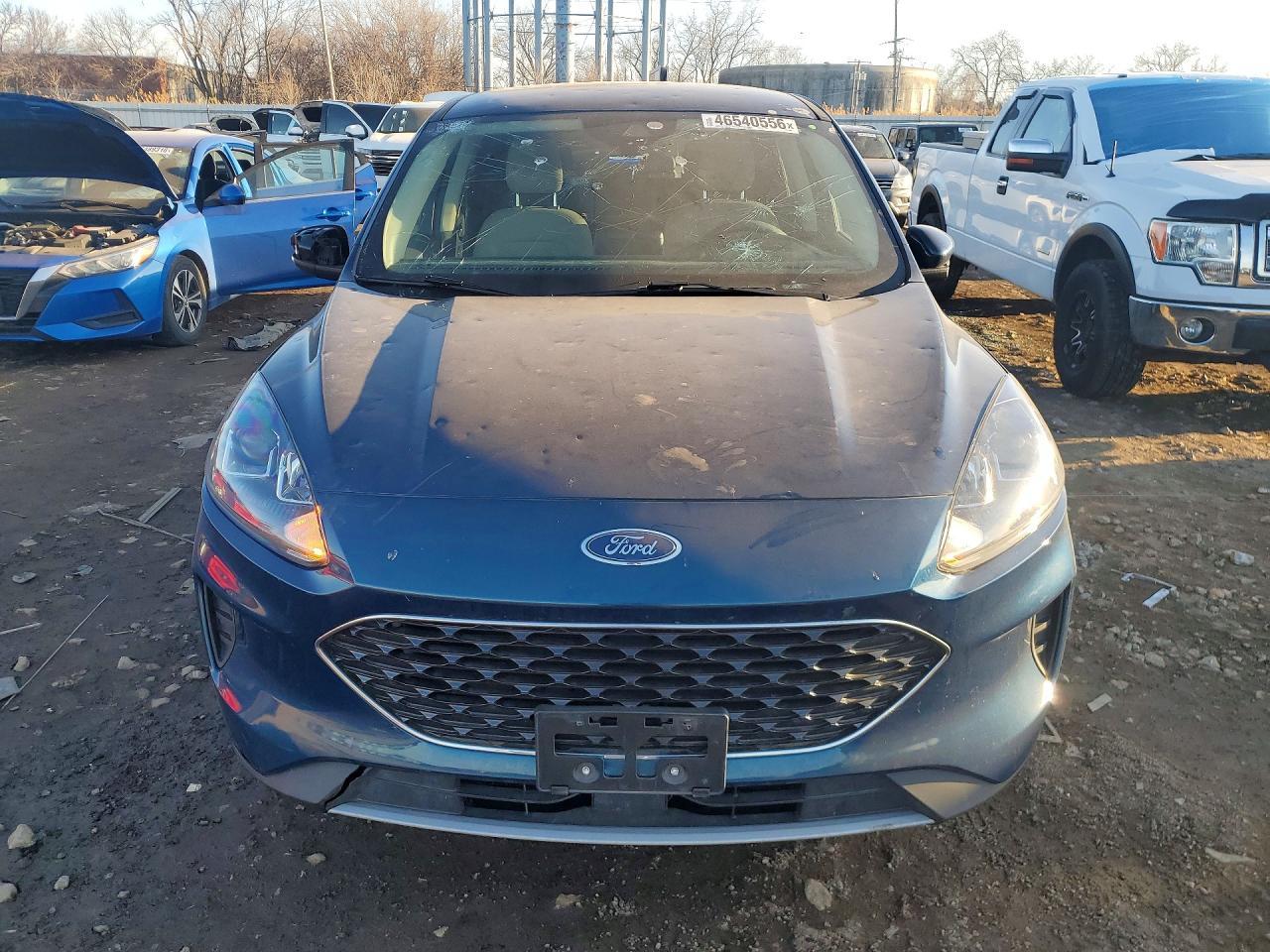 2020 Ford Escape Se - Фото 5