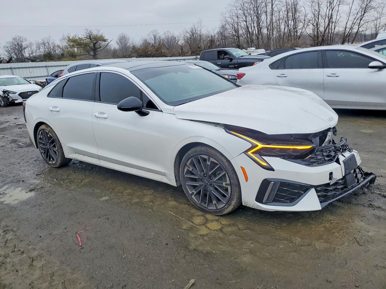 2025 Kia K5 Gt - Фото 4