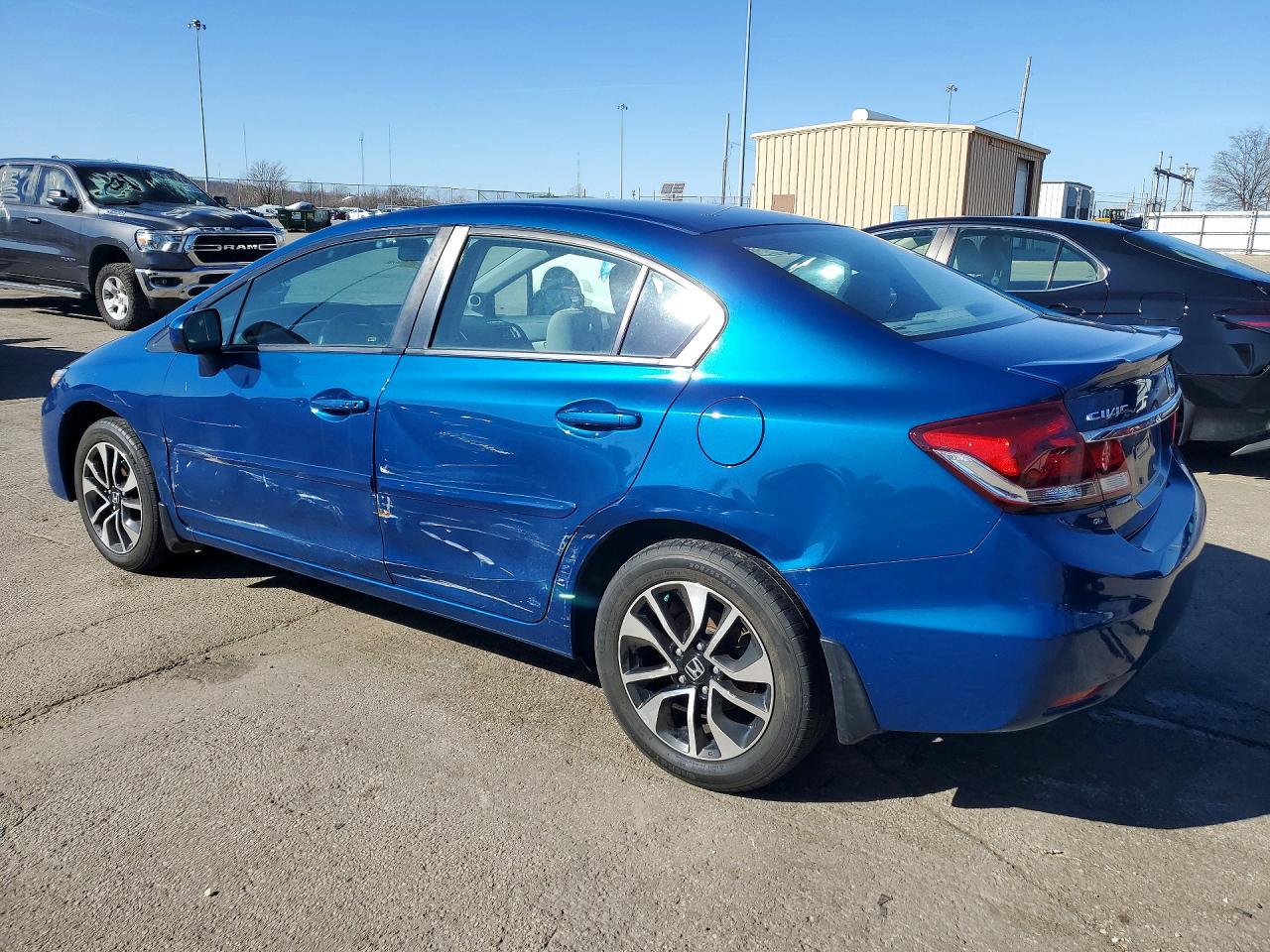 2014 Honda Civic Ex - Фото 2
