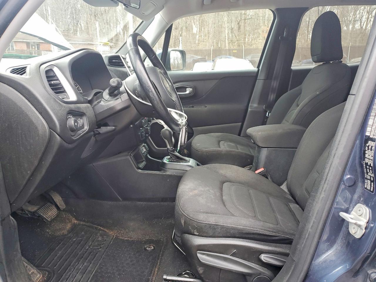 2019 Jeep Renegade Latitude - Image 7