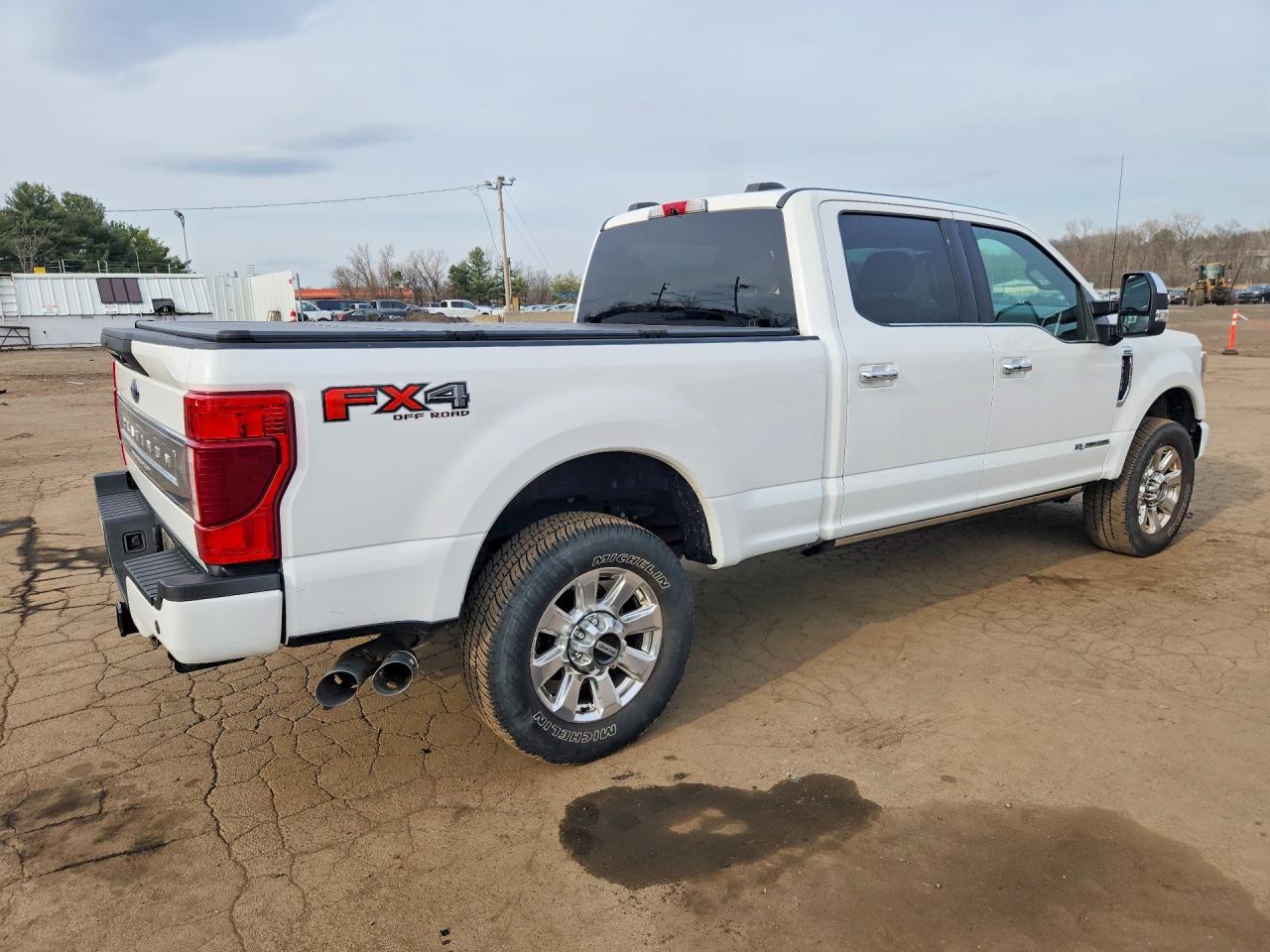 2020 Ford F250 Super Duty - Фото 3