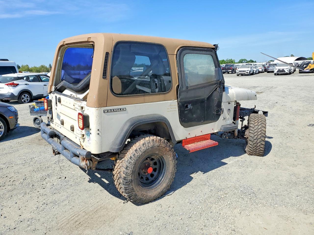 1987 Jeep Wrangler - Фото 3