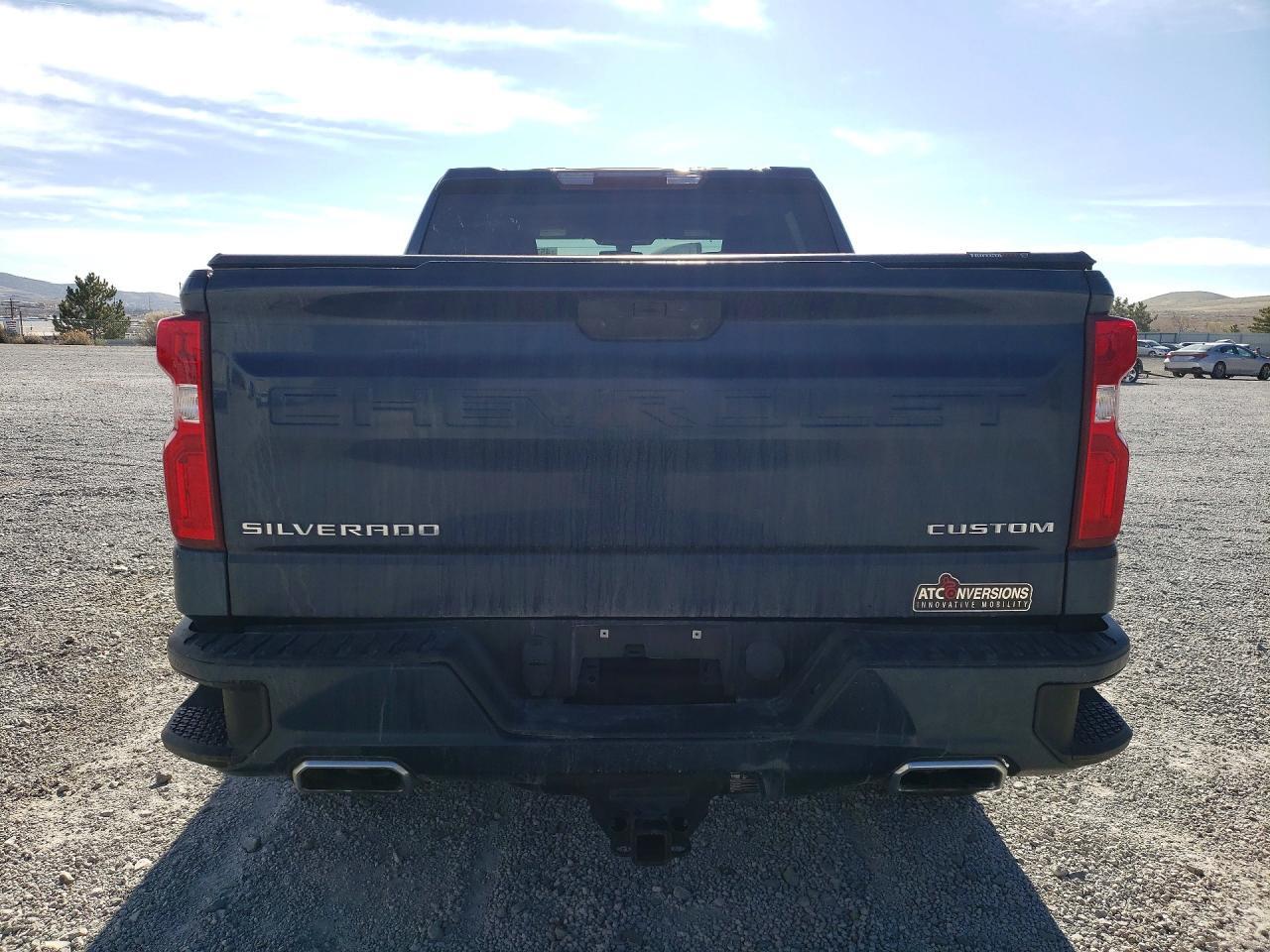 2021 Chevrolet Silverado K1500 Custom - Image 6
