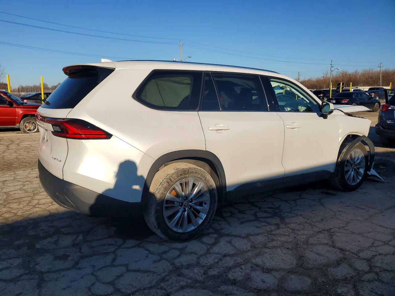 2024 Toyota Grand Highlander Platinum - Фото 3