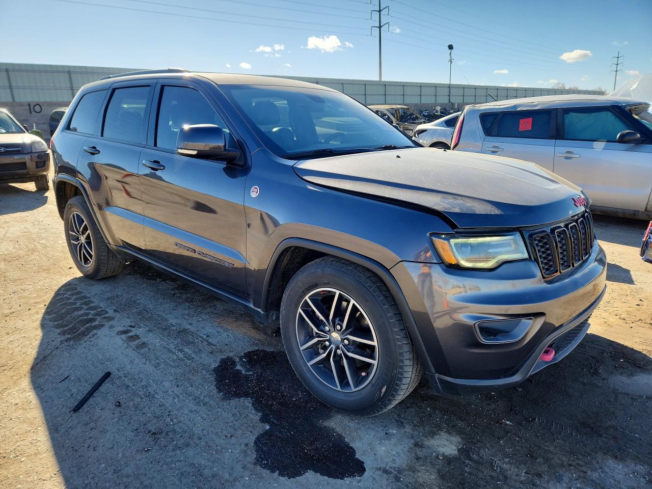 2017 Jeep Grand Cherokee Trailhawk - Фото 4