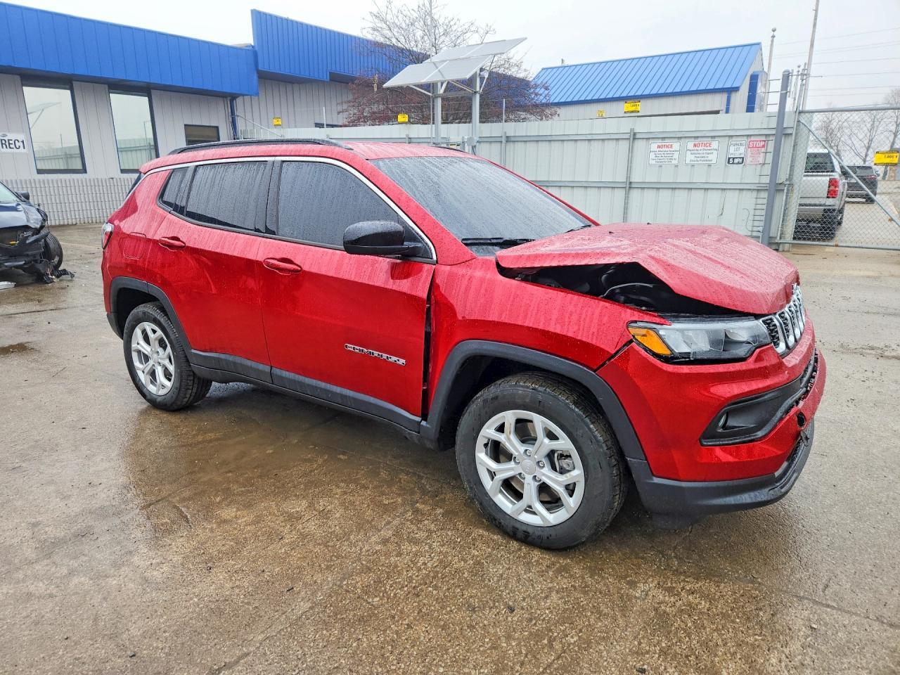 2024 Jeep Compass Latitude - Image 4