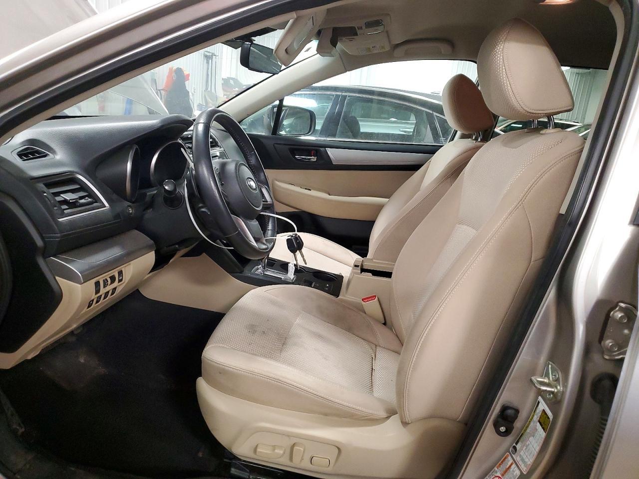 2019 Subaru Outback 2.5I Premium - Image 7